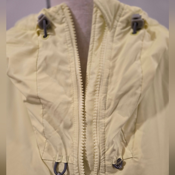 Bench One Timer Jacket NWT - Picture 9 of 10